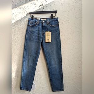 Levi's Wedgie Straight Fit Jeans, Size 28